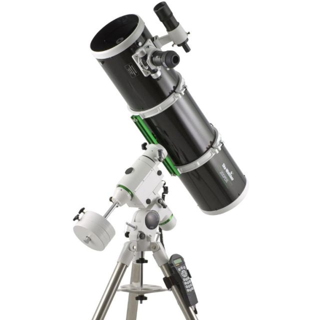 Télescope Newton 200/1000 PDS sur monture HEQ5 Pro GoTo v2 - Sky-Watcher Télescopes Newton
