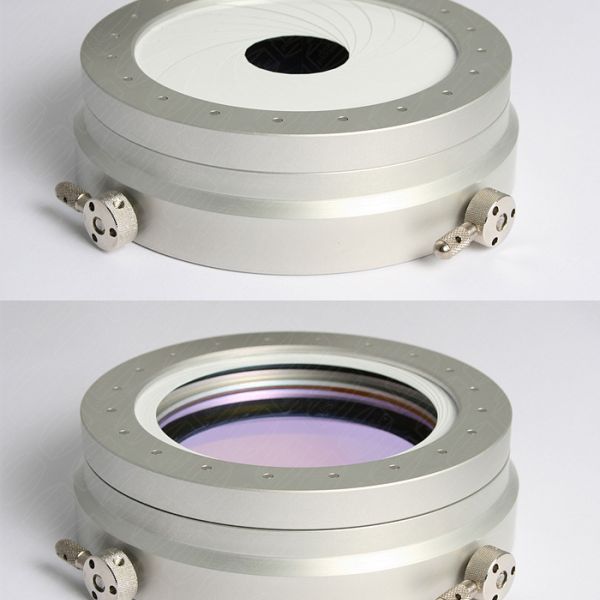 Diaphragme à iris, ouverture variable 10 - 113mm pour ajuster l'ouverture du filtre C-ERF et filtre H alpha. Assemblage pour C-ERF - Baader