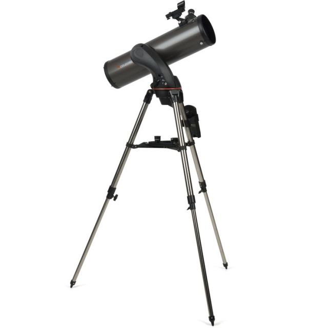 Télescope Newton 130/650 visuel sur monture Nexstar SLT GoTo - Celestron .Débutants